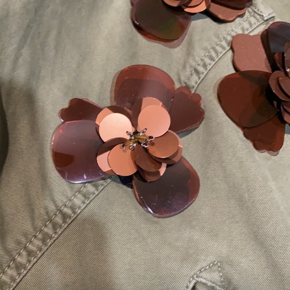 Banana Republic jacket. - Picture 4 of 6